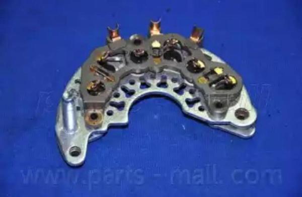 PARTS-MALL Диодный мост CHEVROLET LACETTI 85A